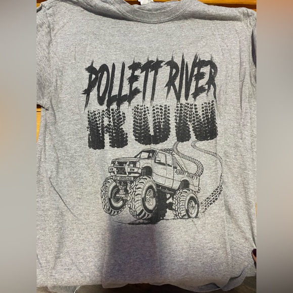 T shirt - Picture 1 of 2